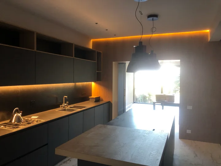 House Reconstruction in Tskneti — Photographs